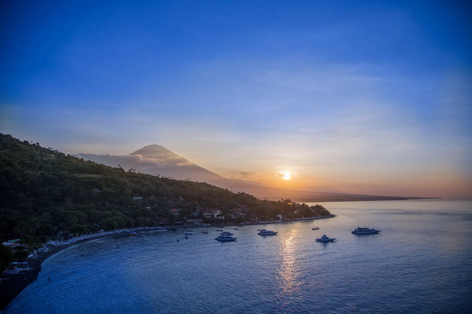 Bali travel eSIM coverage in Amed